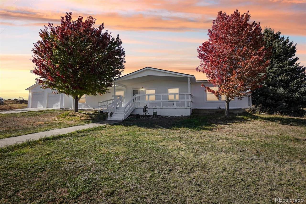 45595 Cottonwood Lane - Photo 1