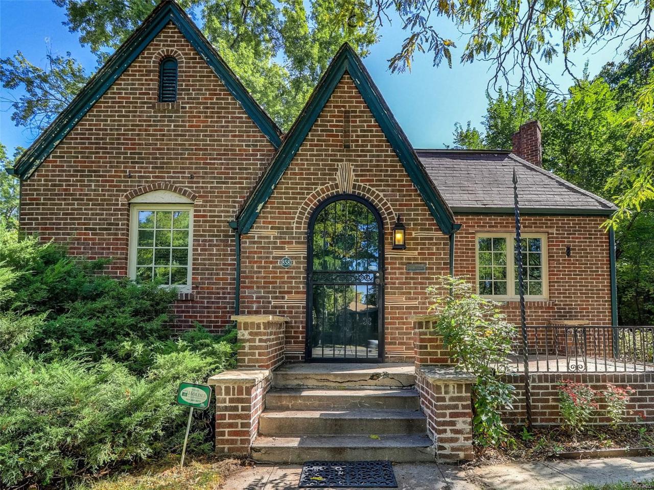 858 University Boulevard - Photo 1