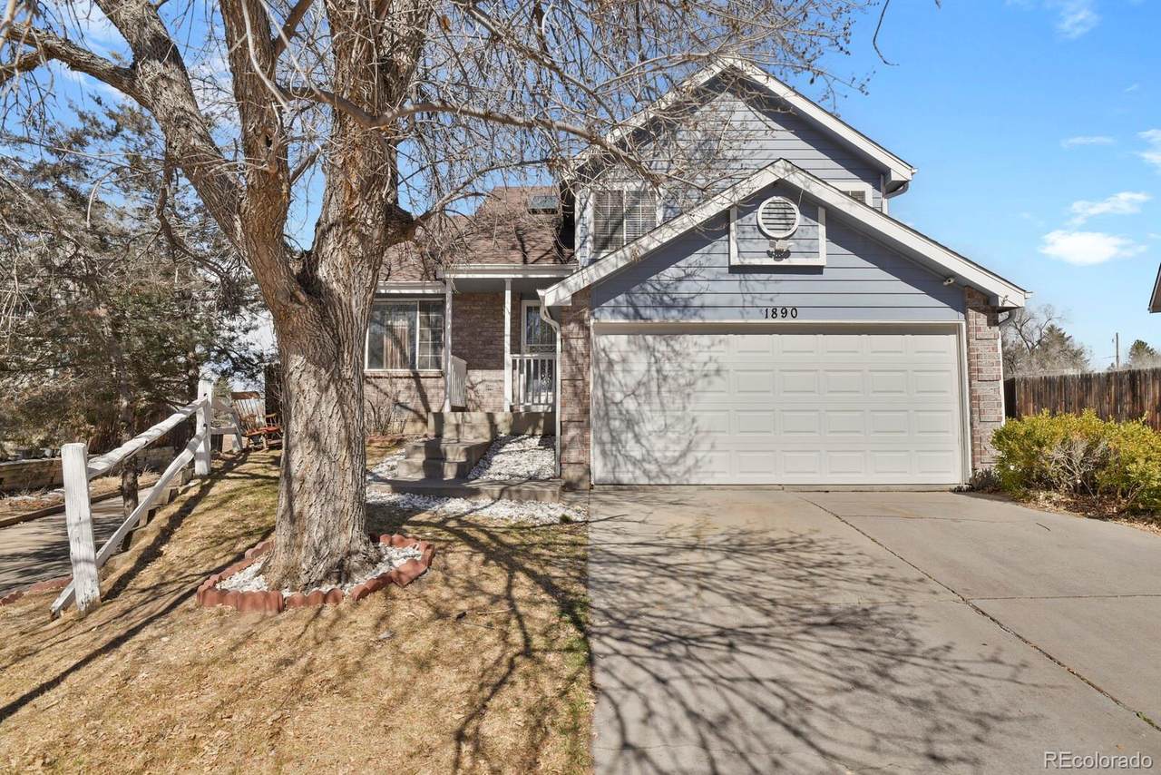 1890 Granby Court - Photo 1
