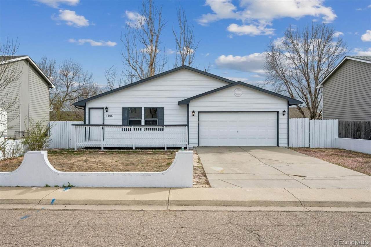 1406 6th Street - Photo 1