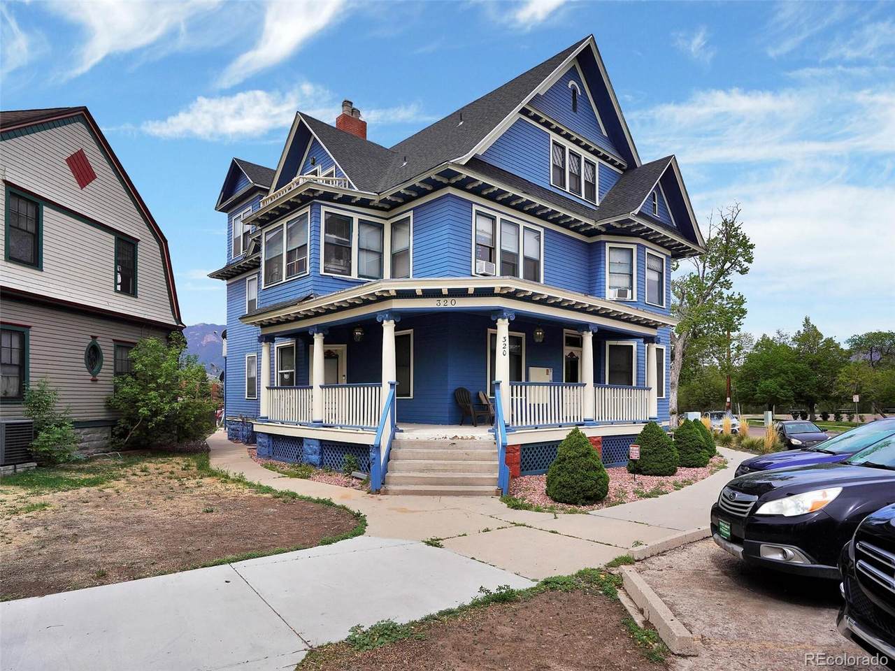 320 Cascade Avenue - Photo 1