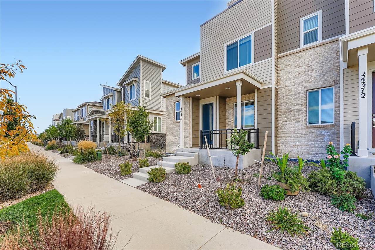 24374 42nd Avenue - Photo 1