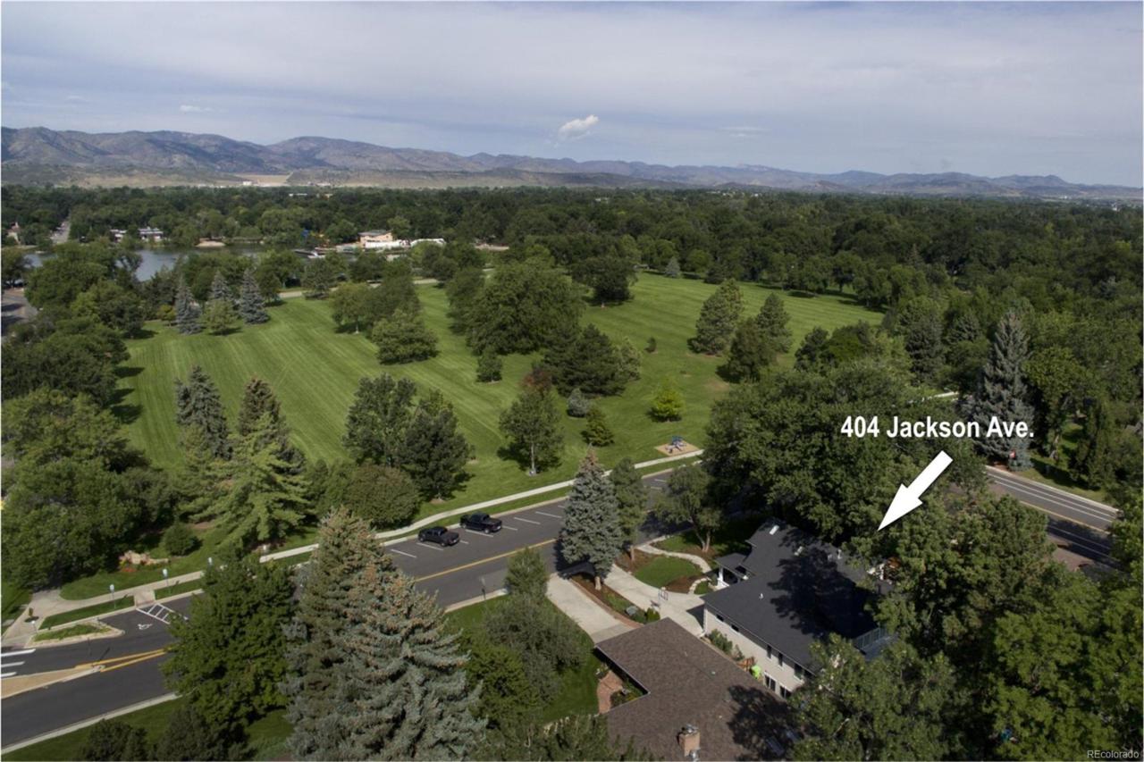 404 Jackson Avenue - Photo 1