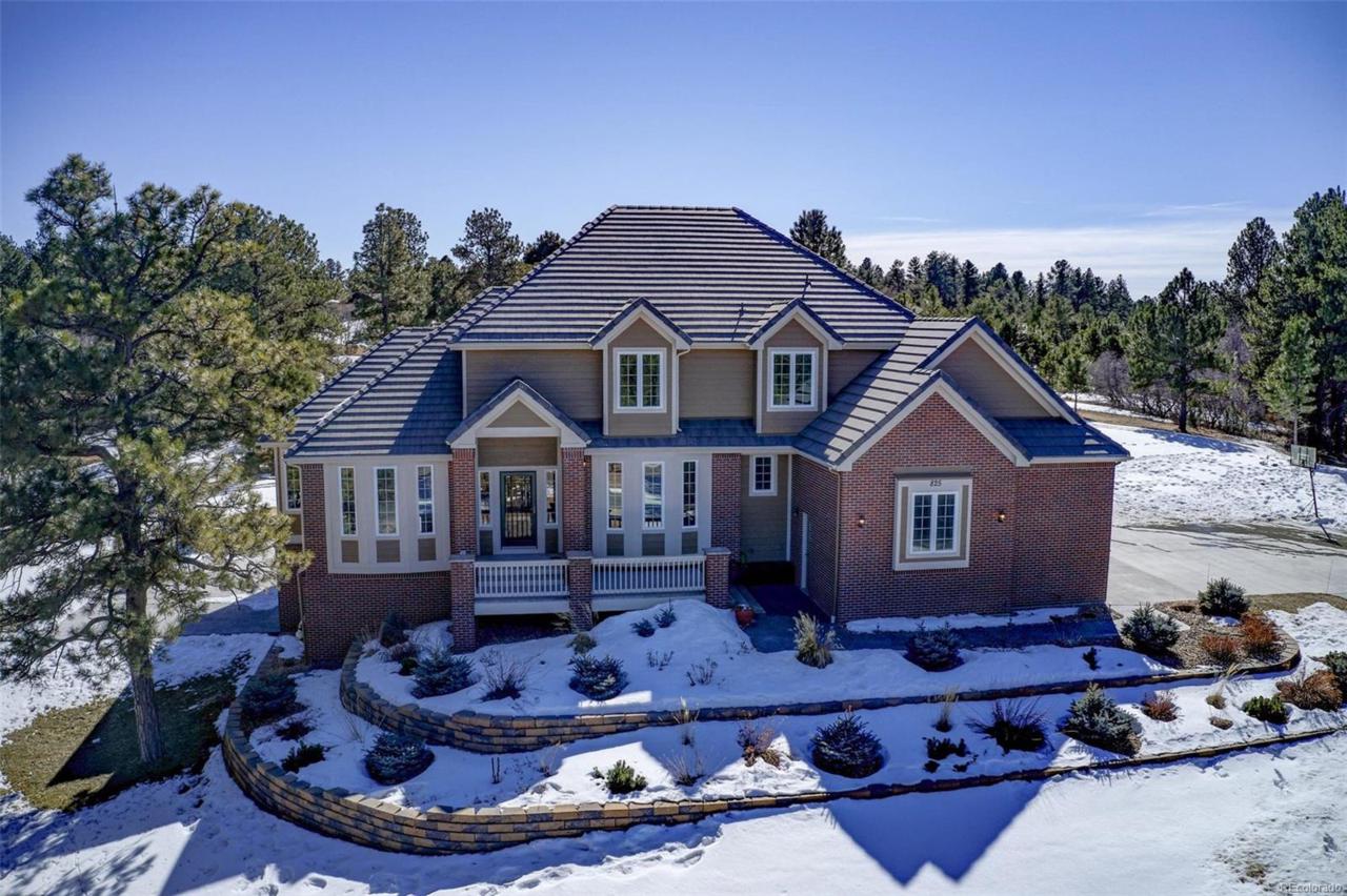 825 White Tail Drive - Photo 1
