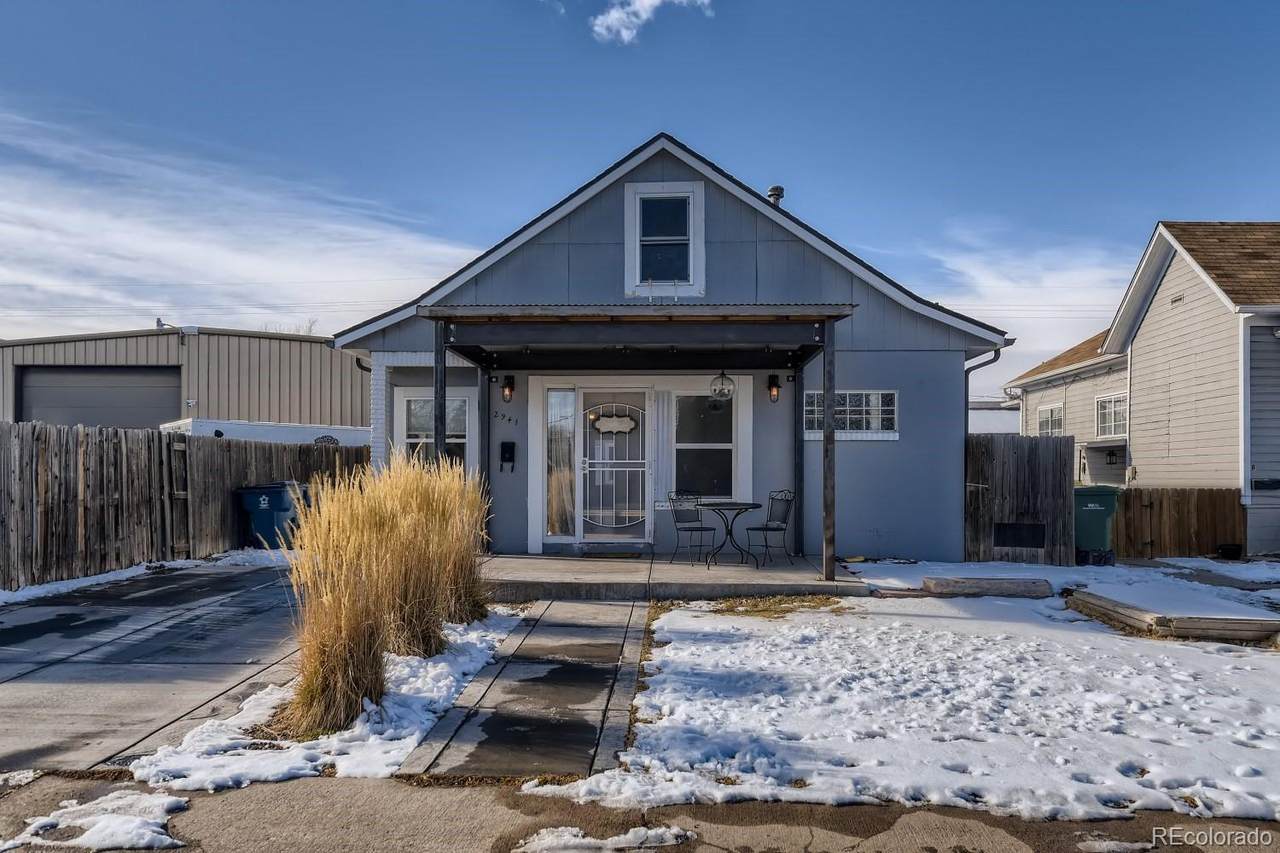 2941 Fox Street - Photo 1