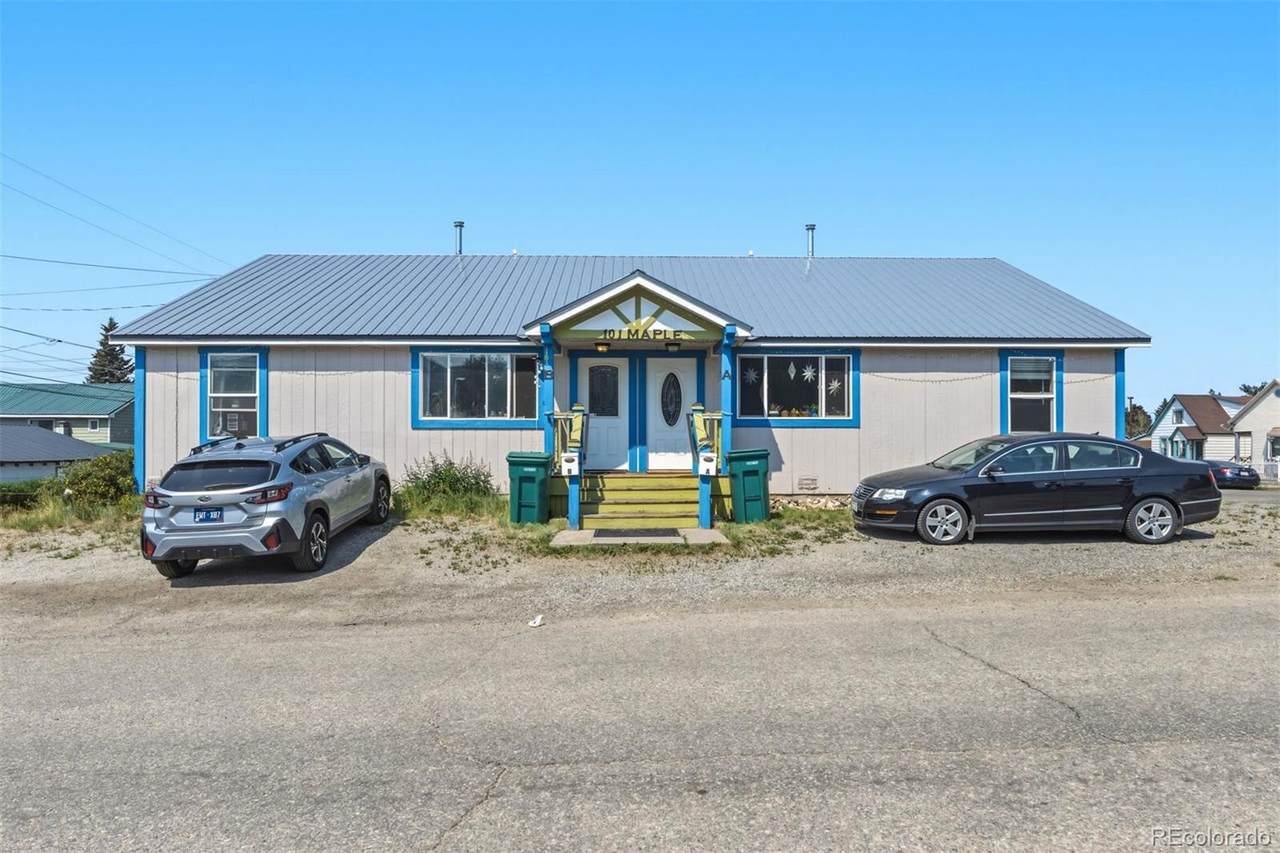 101 Maple Street - Photo 1