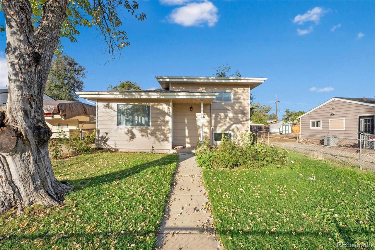 6681 Bellaire Street - Photo 1