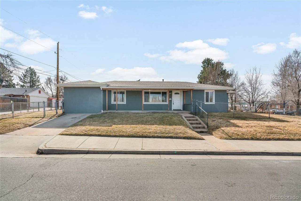 2900 36th Avenue - Photo 1