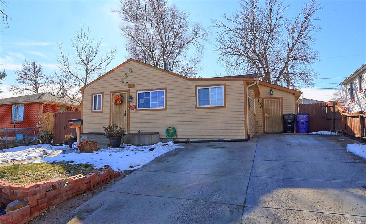 3394 Center Avenue - Photo 1