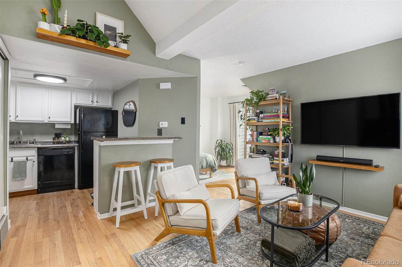 8701 Huron Street - Photo 1