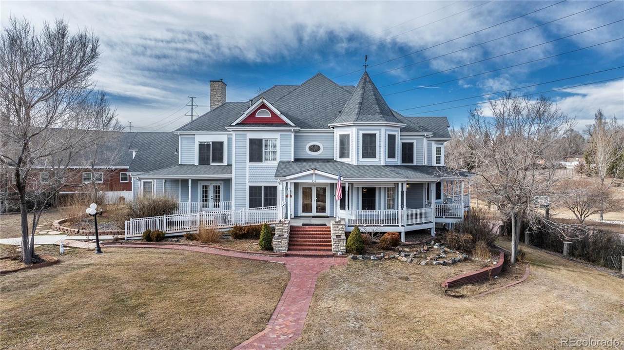 955 Independence Street - Photo 1