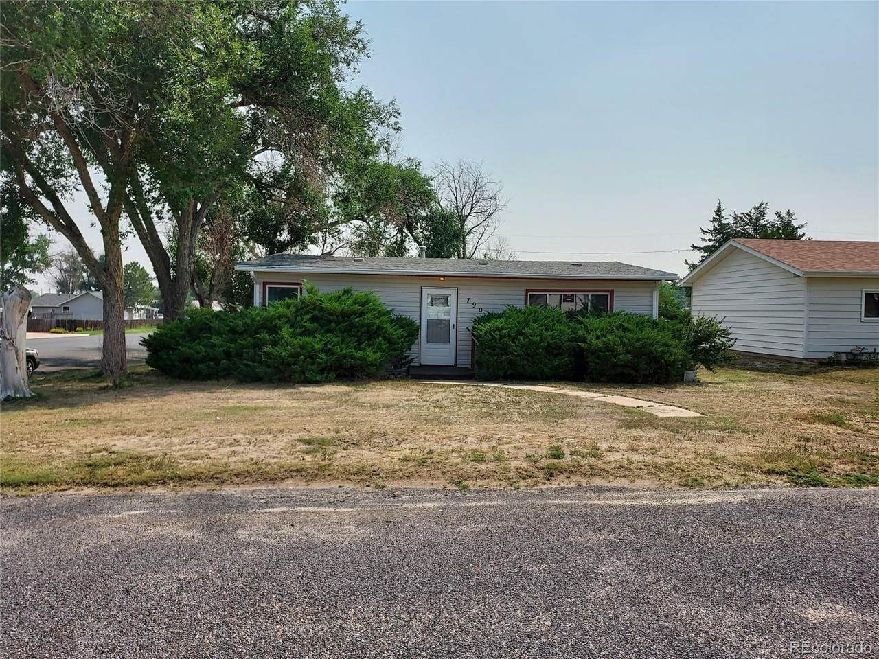 790 J Avenue - Photo 1