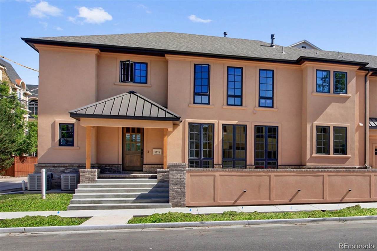 3575 Cedar Avenue - Photo 1