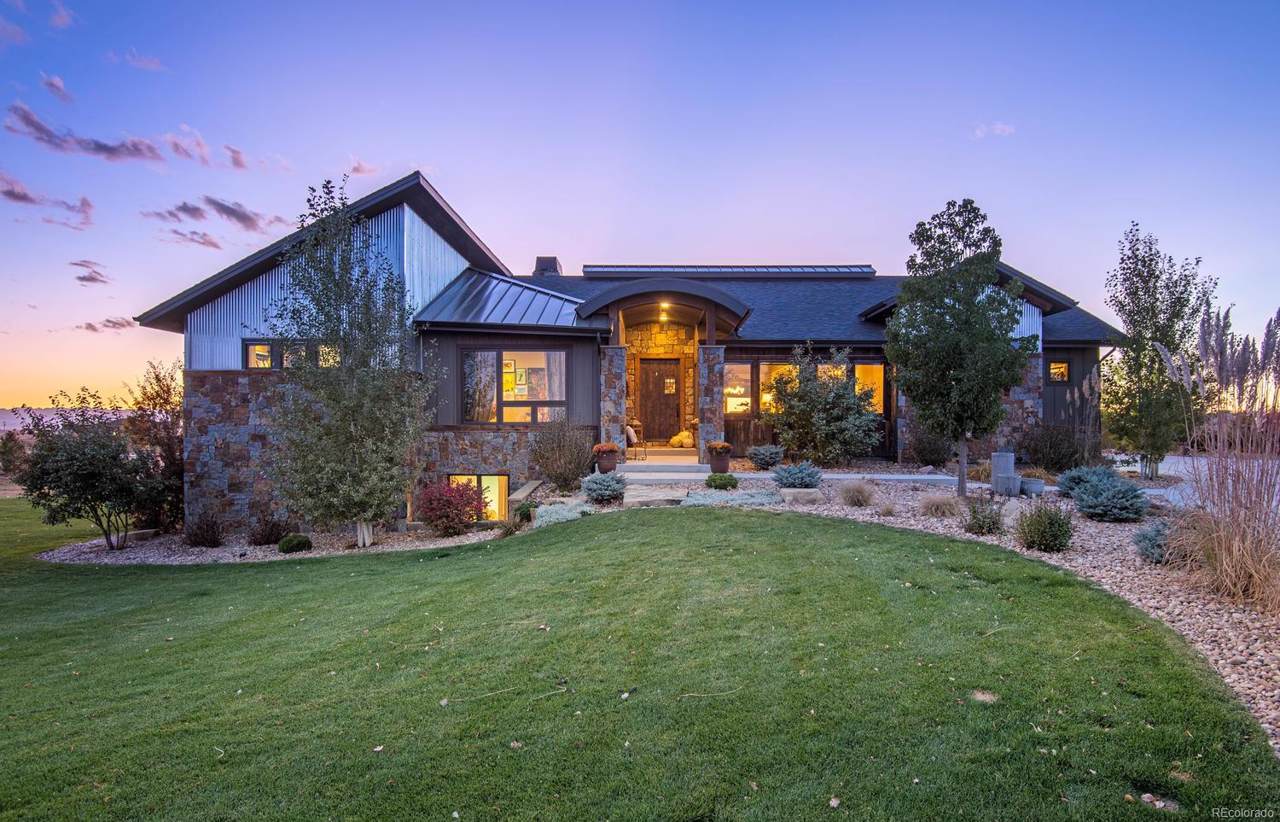 7495 Hannah Way - Photo 1