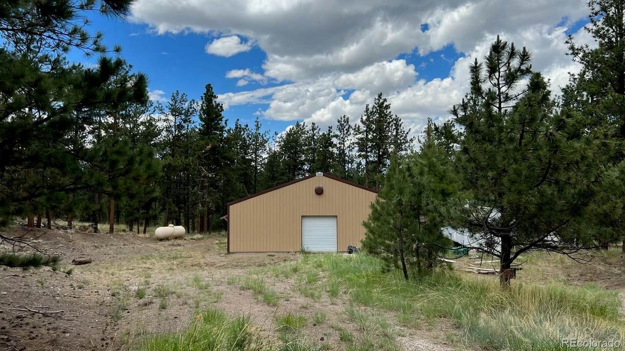 207 Little Bear Drive - Photo 1