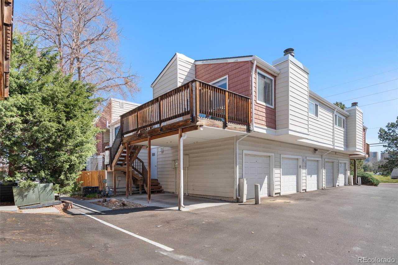 6880 Mississippi Avenue - Photo 1