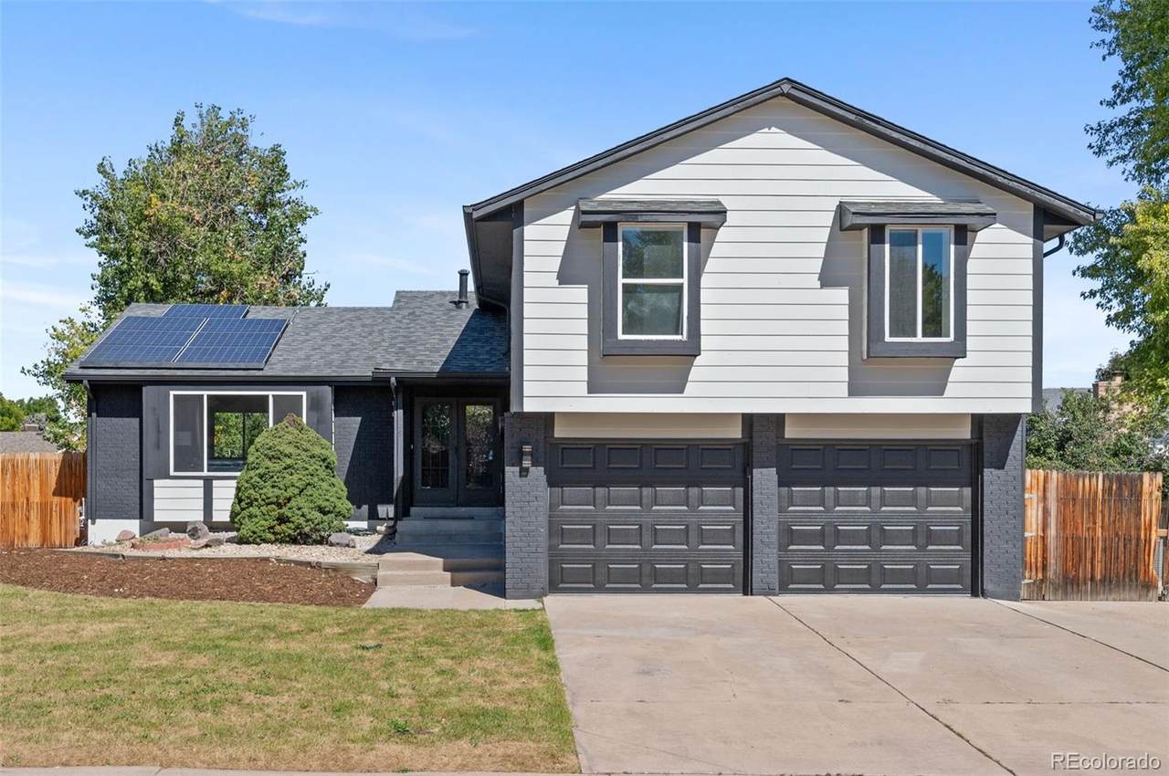 7529 Frost Drive - Photo 1