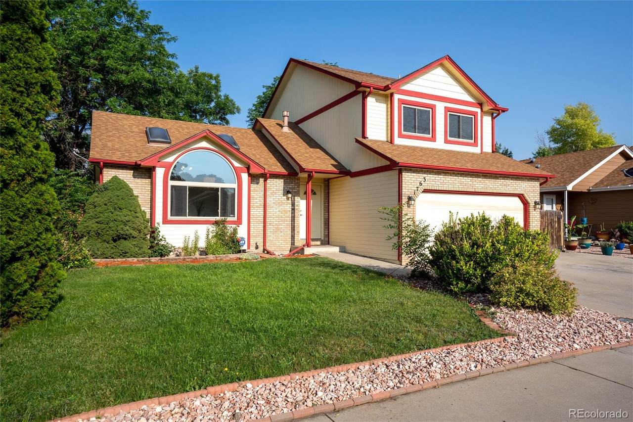 1763 Denver Avenue - Photo 1