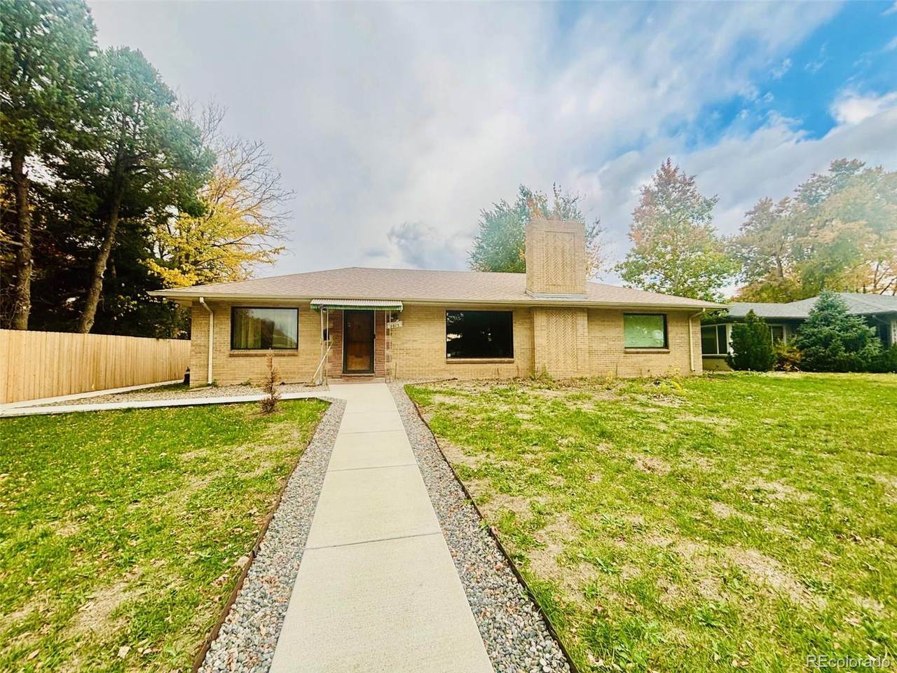 2015 Monaco Parkway - Photo 1