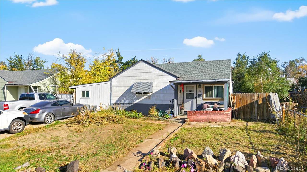 850 Oakland - Photo 1