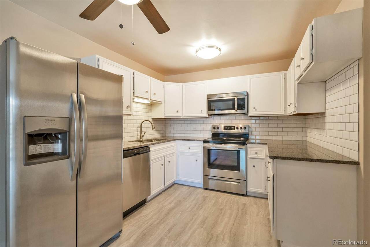 615 Alton Way - Photo 1