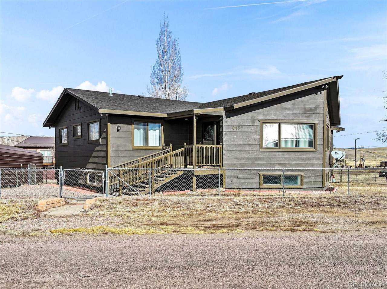 815 Ohio Street - Photo 1