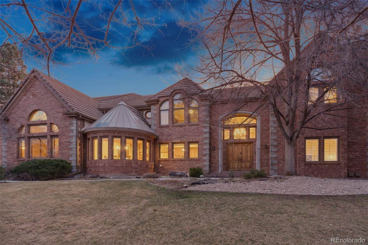 5 Tamarade Drive - Photo 1