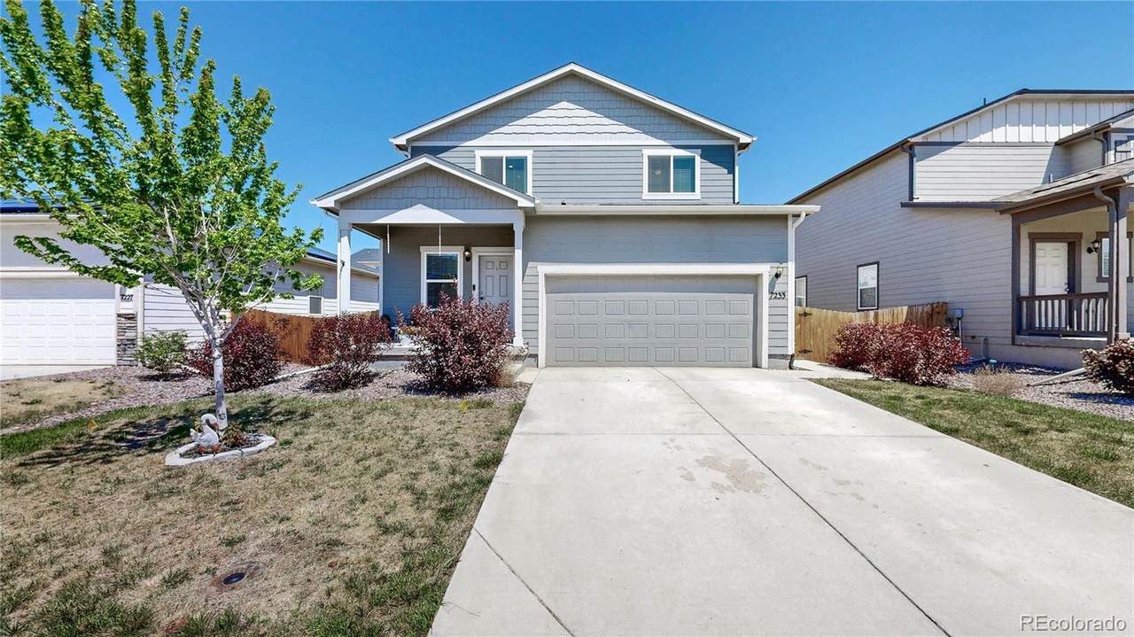 7233 Vermillion Street - Photo 1