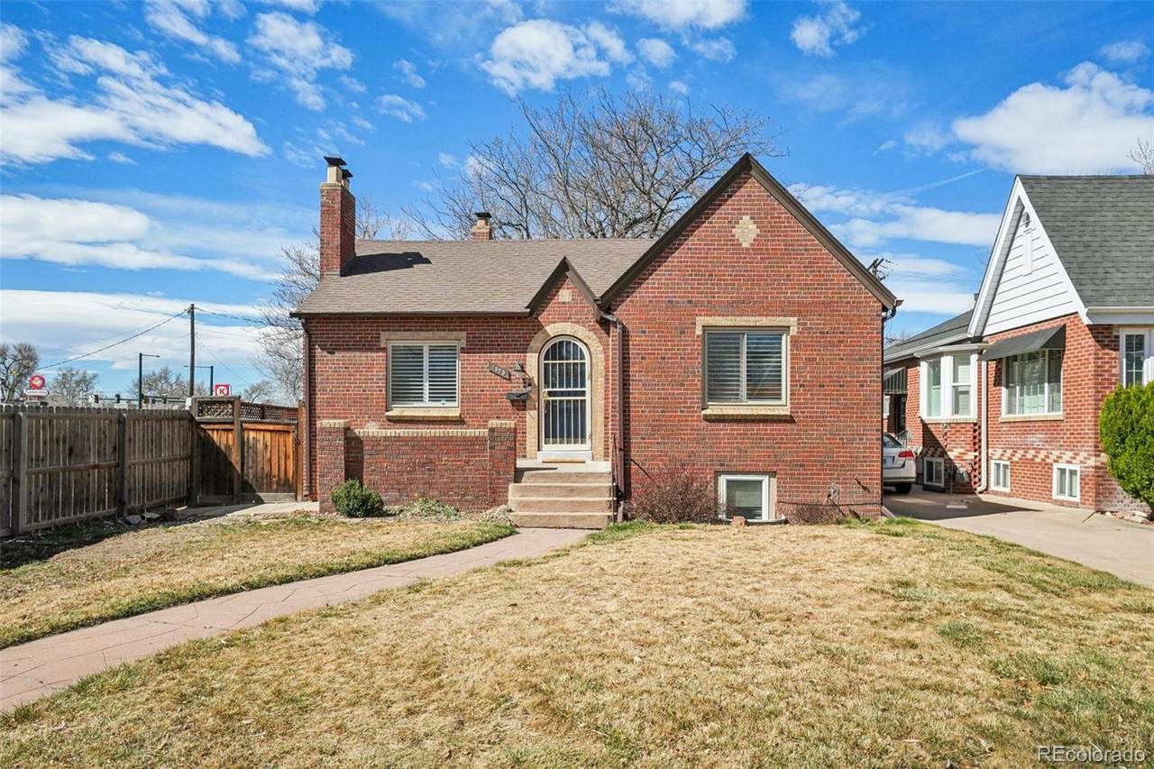 1525 Holly Street - Photo 1
