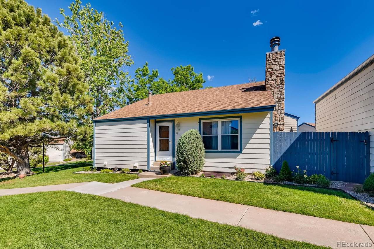 984 Zeno Way - Photo 1