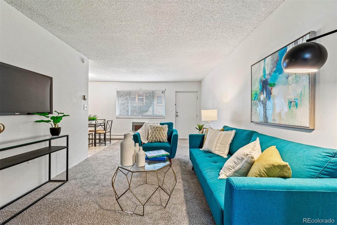1045 Pennsylvania Street - Photo 1