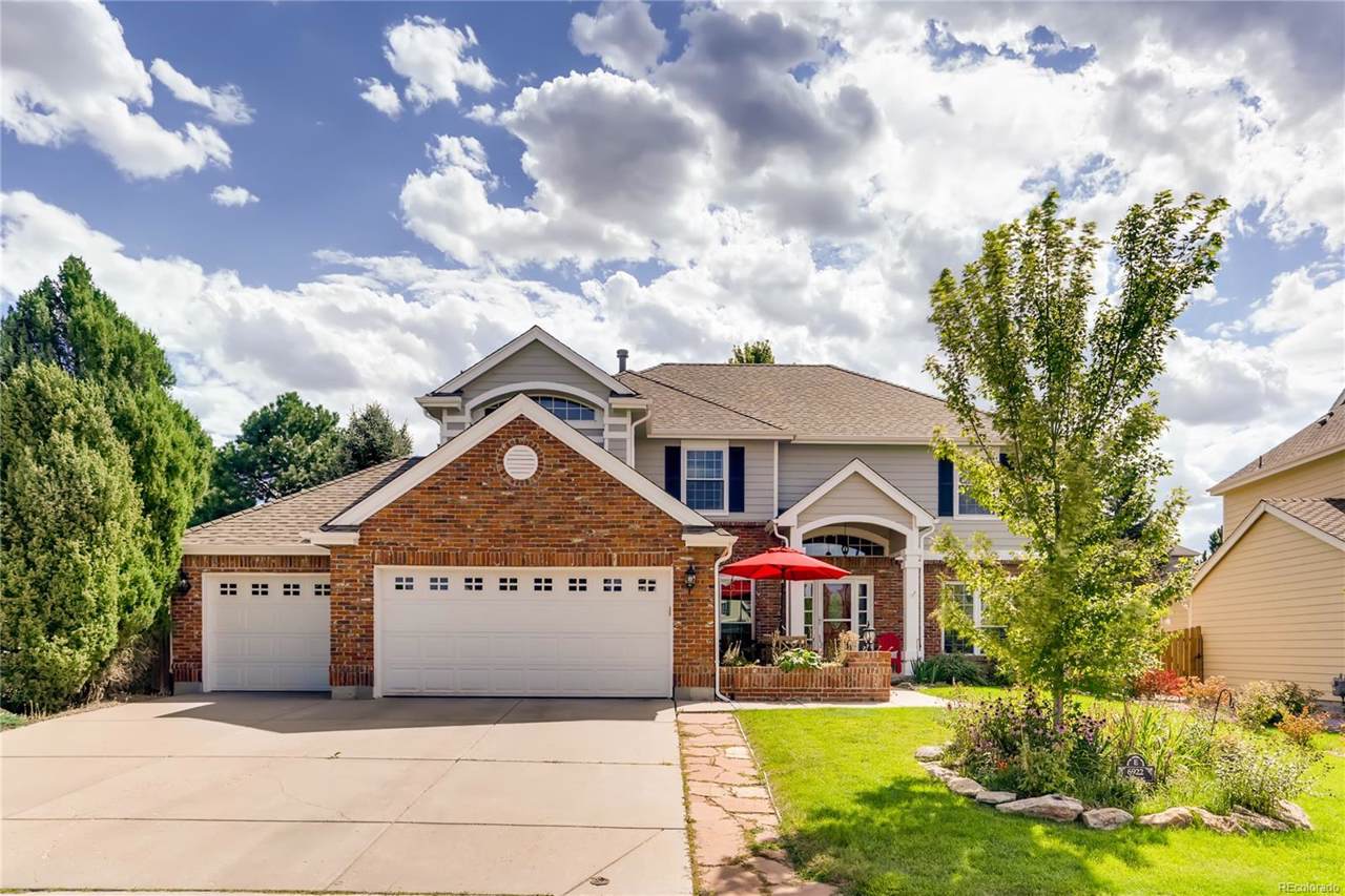 6922 Hampton Court - Photo 1