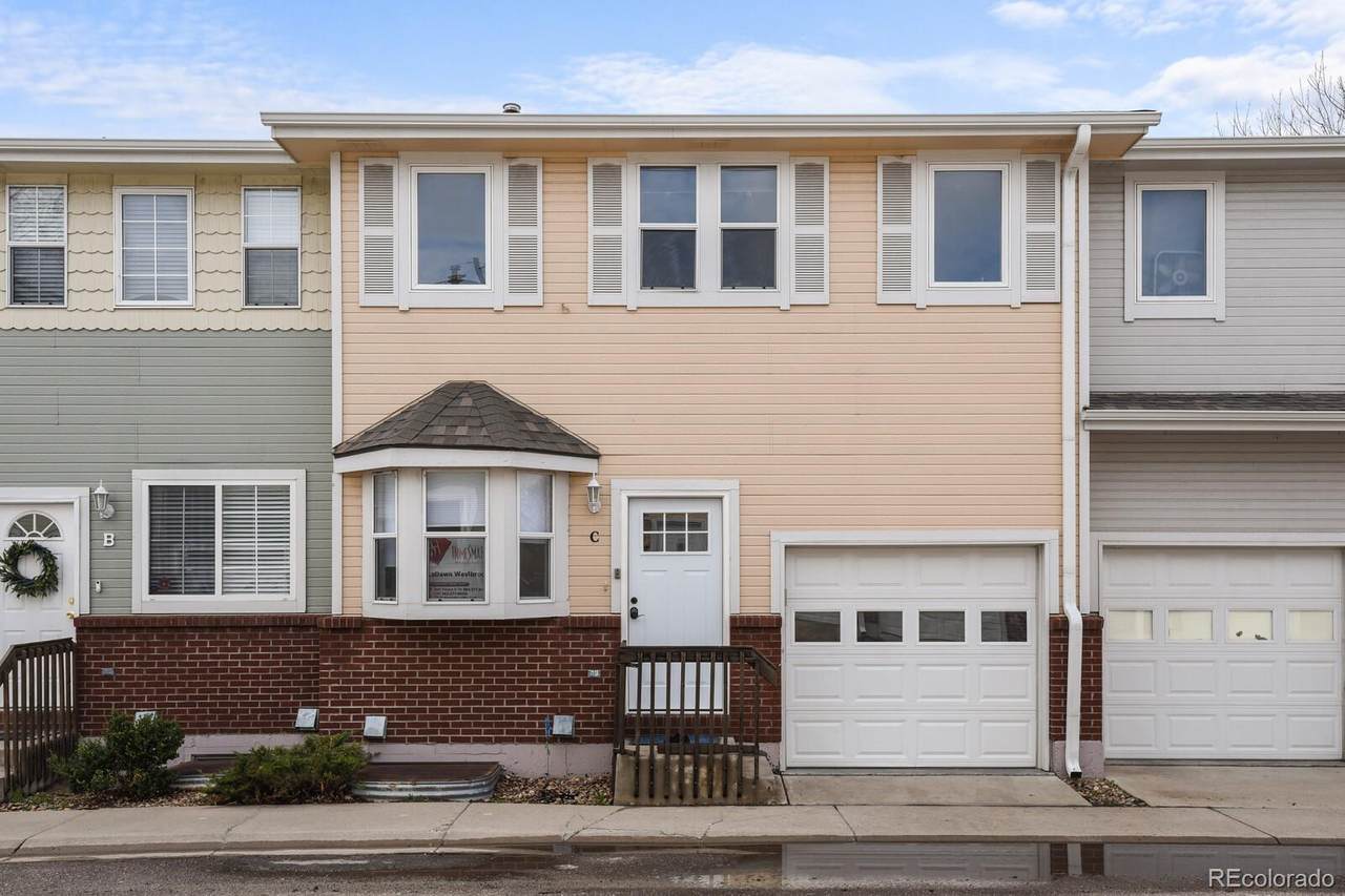 6055 Wadsworth Boulevard - Photo 1