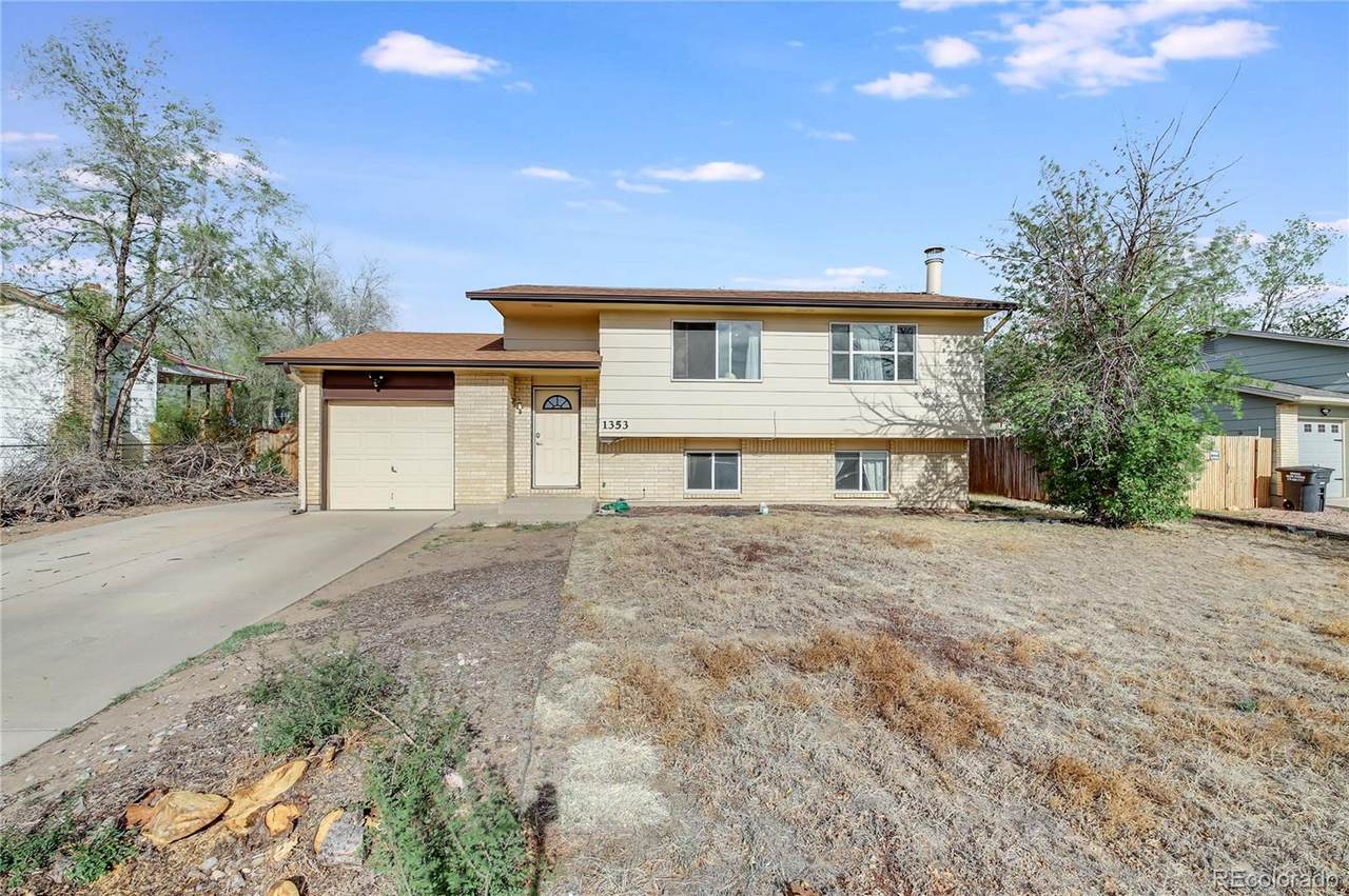 1353 Hathaway Drive - Photo 1