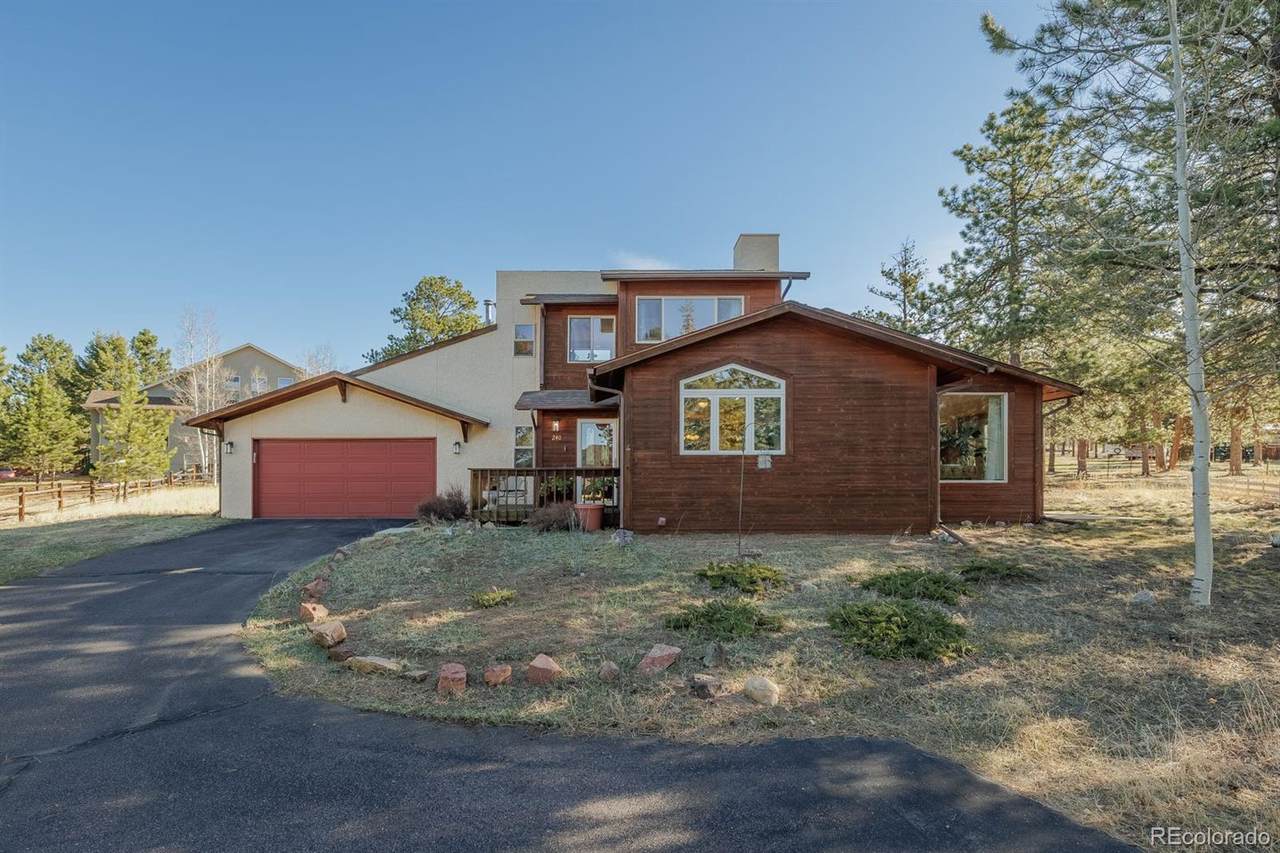 240 Crestwood Drive - Photo 1