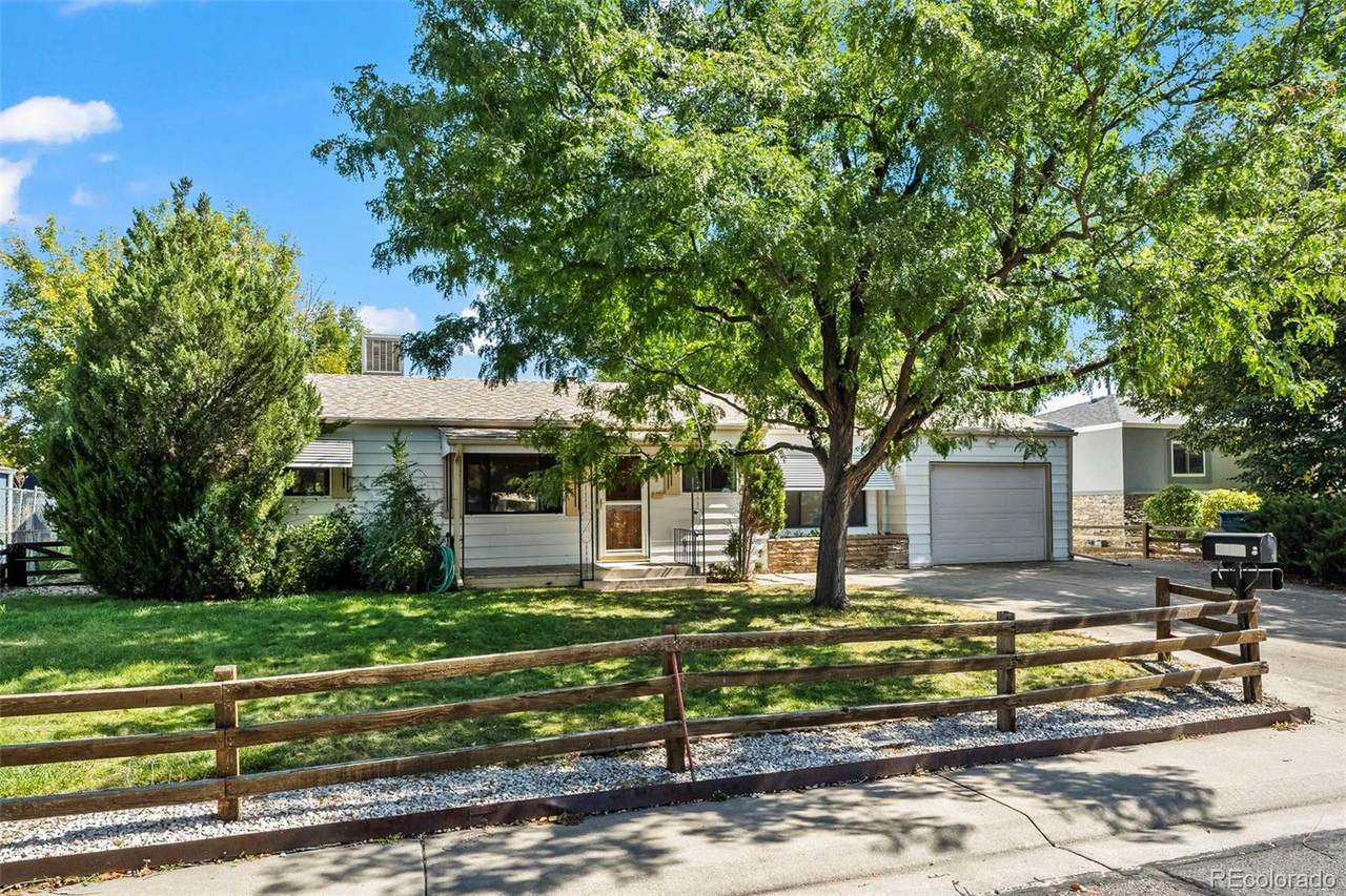 4040 Newman Street - Photo 1