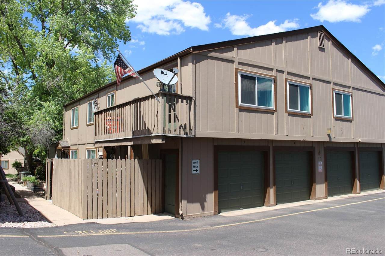 7700 Glasgow Place - Photo 1