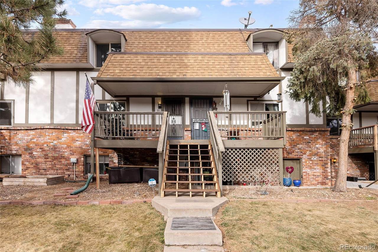 2700 Holly Street - Photo 1