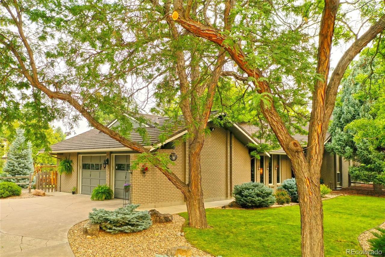 5028 Maplewood Avenue - Photo 1