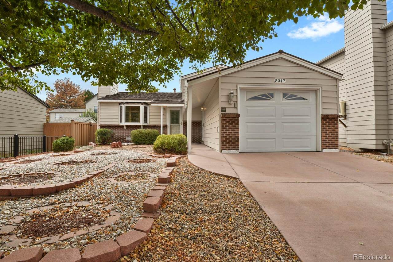 5017 Quintero Circle - Photo 1