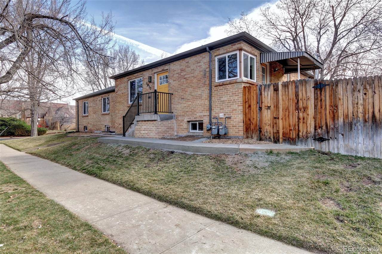 1830 Dahlia Street - Photo 1