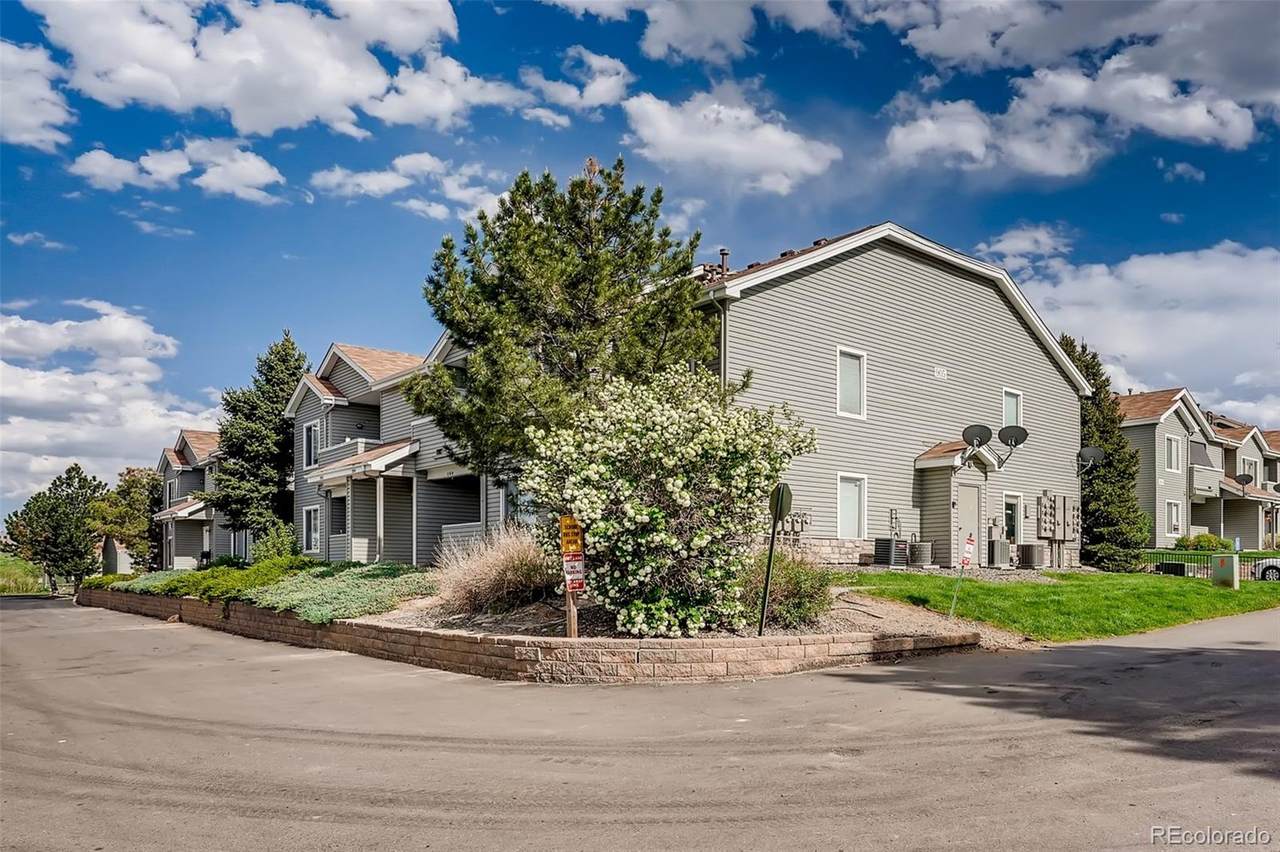 905 Zeno Way - Photo 1