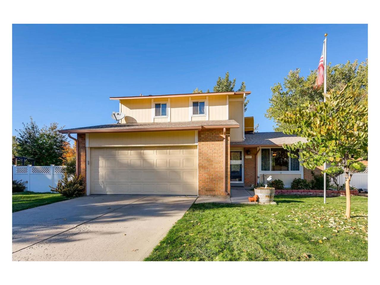 9607 75th Way - Photo 1