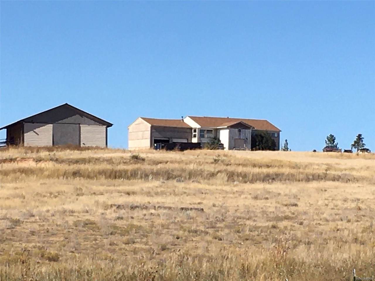 9600 Private Road 192 - Photo 1