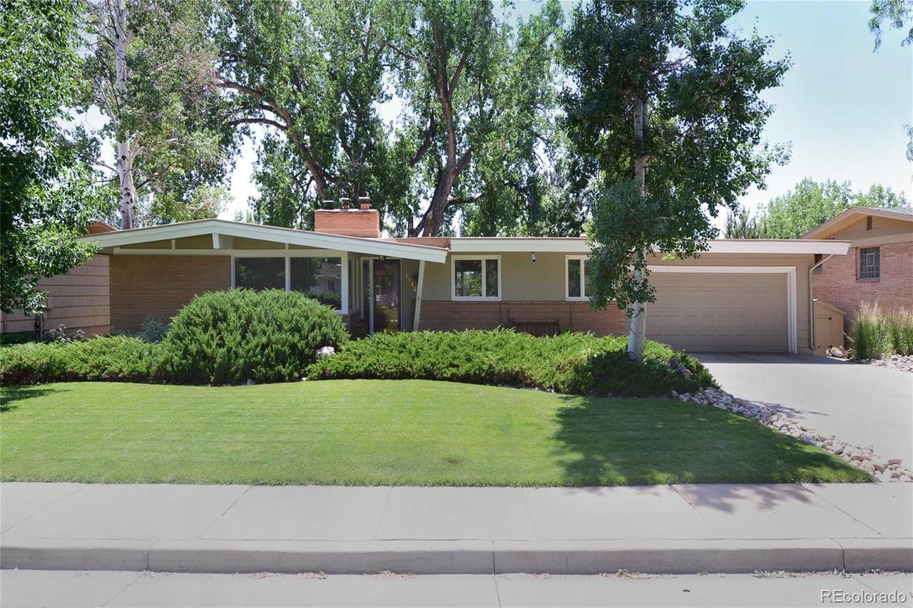 1310 6th Street - Photo 1