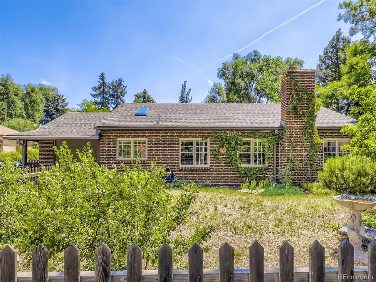 1900 Magnolia Street - Photo 1