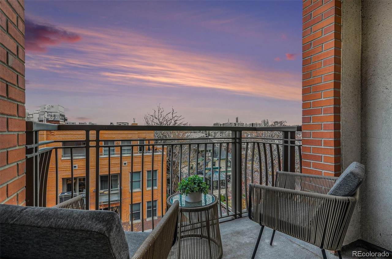 1630 Clarkson Street - Photo 1