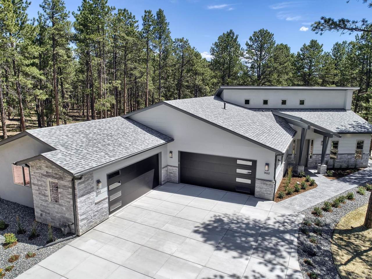 1460 Trumpeters Court - Photo 1