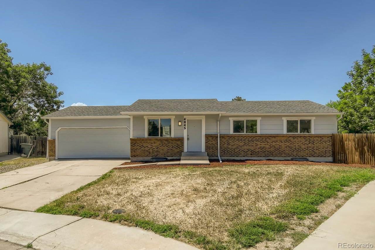 4045 118th Avenue - Photo 1