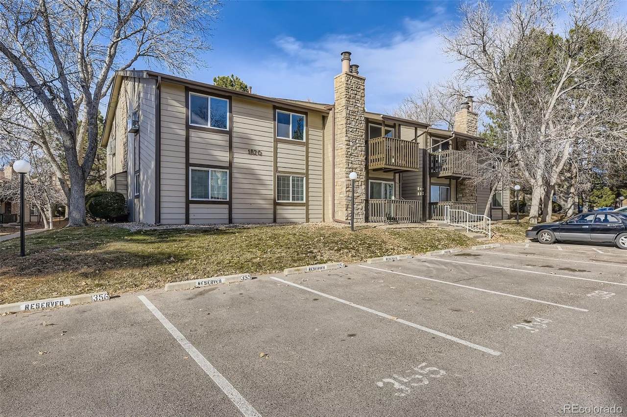 1870 Pitkin Circle - Photo 1